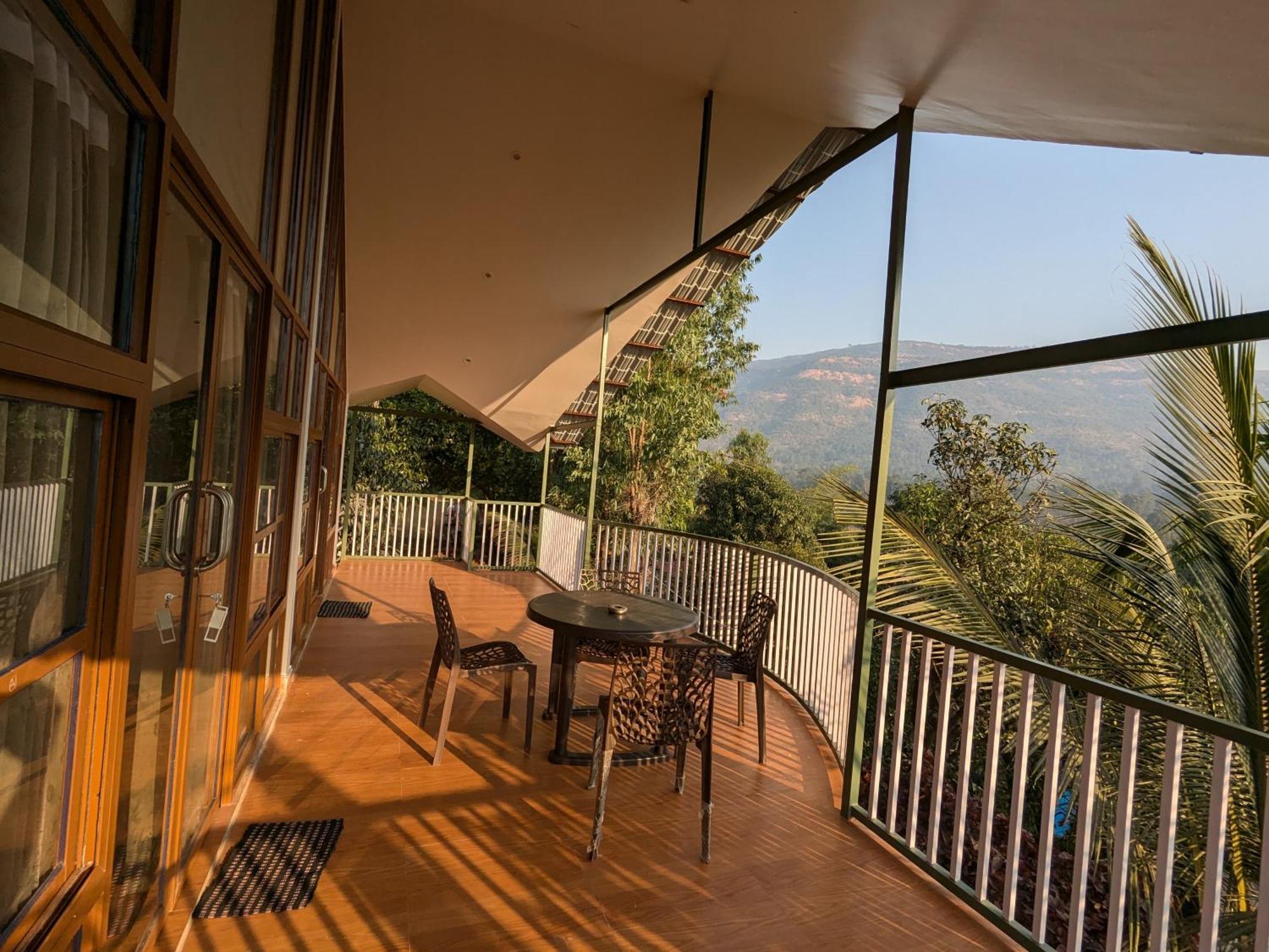 Chardara Agro Tourism Hotel Mahabaleshwar Exterior photo